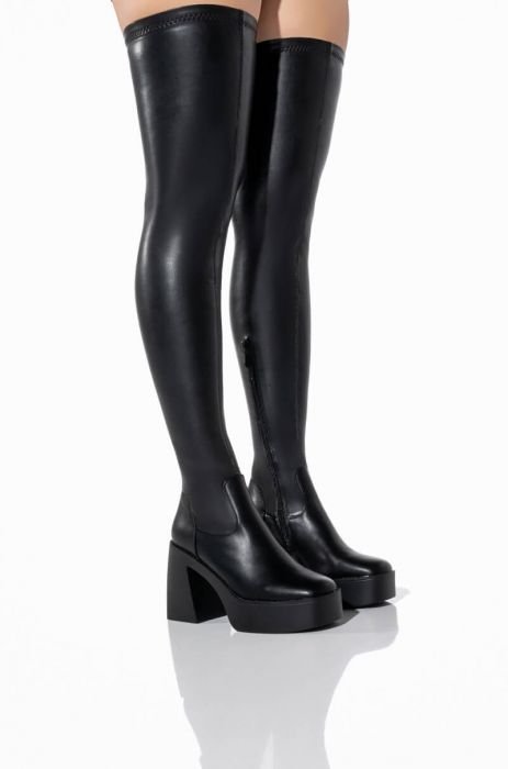 AZALEA WANG MADE FOR WALKING STRETCHY CHUNKY BOOT WITH 4 WAY STRETCH IN  BLACK