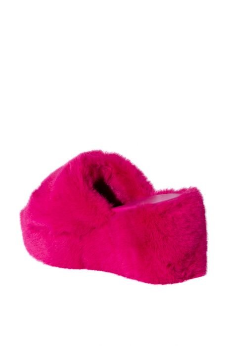 Akira Furry Fur Slippers in Fuchsia | Pink | Size 9