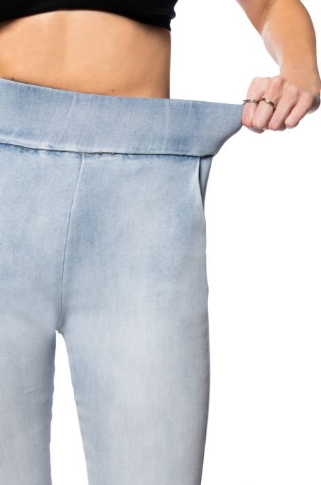 BIG BOOTY EXTREME STRETCH FLEX FIT HIGH WAIST DENIM PANT in light blue | Skinny Jeans