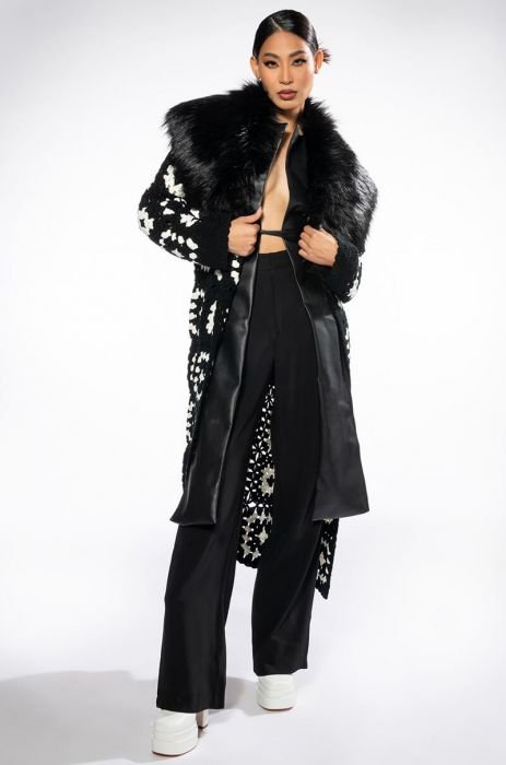 DIY Rhinestone Mandala Faux Fur Coat — Holeh Pocket
