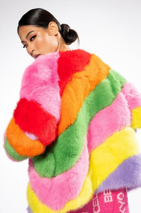 JAYLEY Pink Oversized Faux Fur Jacket Size: One Size