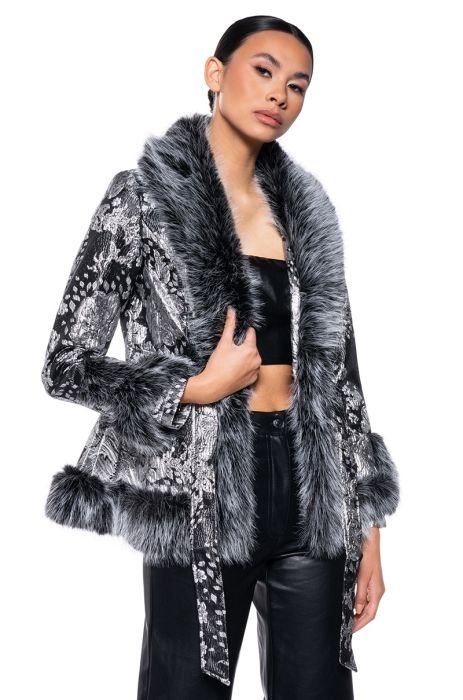 85 Fur scarf ideas  fur scarf, fur, fashion