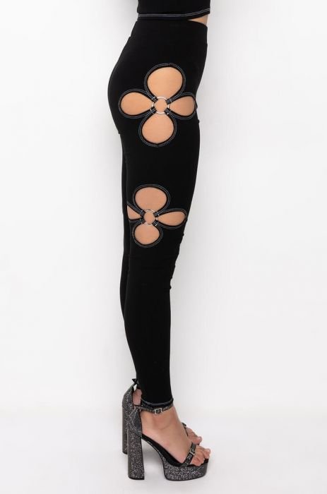 FLOWER BUD CUT OUT RIBBED LEGGING