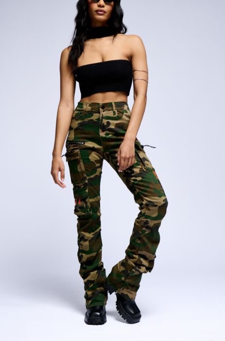 Womens Can't Get With You Cargo Pant in Camouflage size 3X by