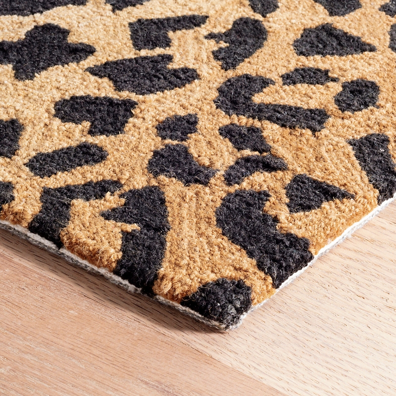 Safari Wool Rug (Tiger / Leopard / Zebra / Bear) - kendallandco