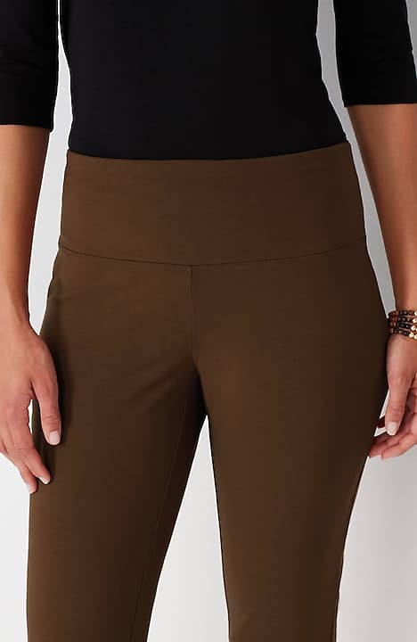 Chico's So Slimming Pull-on Ankle Slim Pants in Khaki Size 2R (US 12R) -  $39 - From Madison