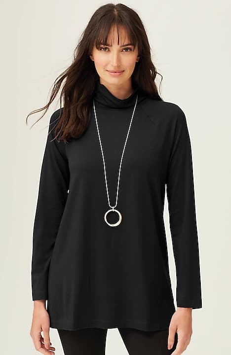 Spanx Long Sleeve Tee Very Black – The Blue Collection