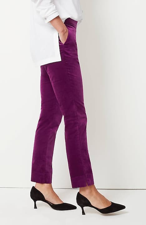 Crushed Velvet Leggings featuring an easy pull-on style and full elastic  waistband. • Elastic at Waist • Skinny Fit • Mid Rise • Pull up Style •  Care: Machine Wash Cold, Do