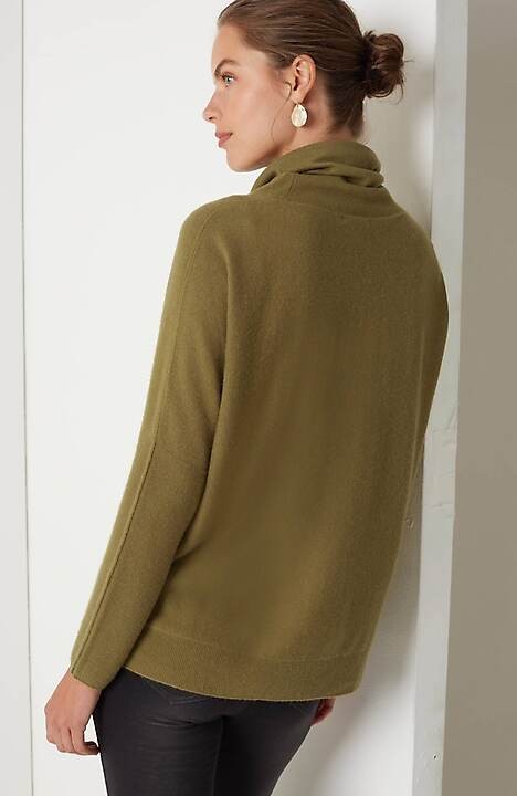 PJ SCRUNCH-NECK RECYCLED-CASHMERE SWEATE