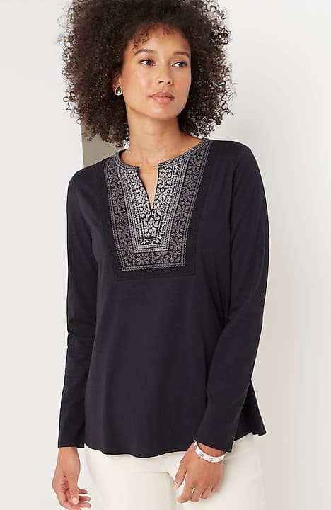 Embroidered-Yoke Top in Clipdot