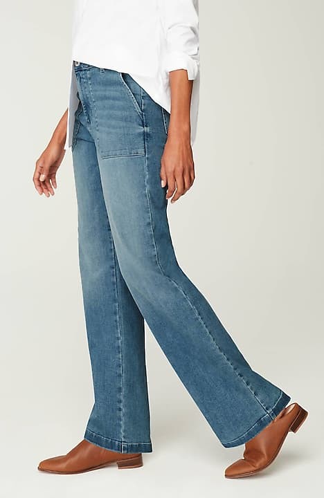 Patch-pocket wide-leg jean