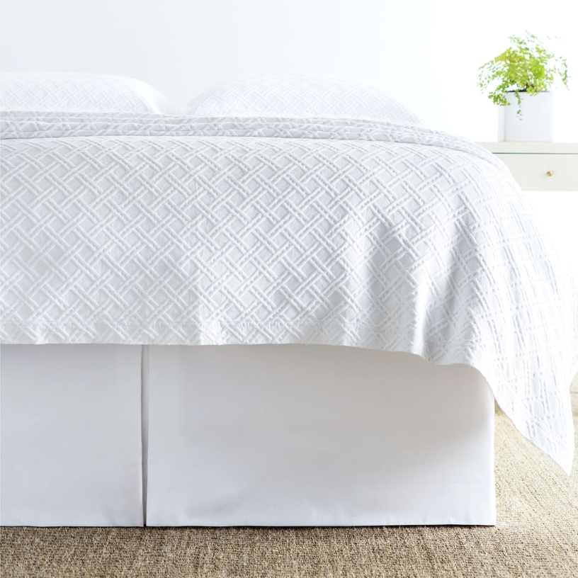 Koni Hotel Bed Skirt-White Bed Skirt w/ Shadow Stripe-Queen 60" x 80" x 14" 