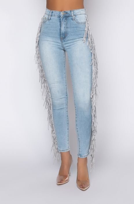 cafeteria hat surface COACHELLA HIGH RISE FRINGE SKINNY JEANS