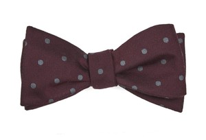 Dotted Hitch Burgundy Bow Tie