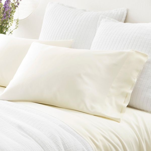 Silken Solid Ivory Pillowcases